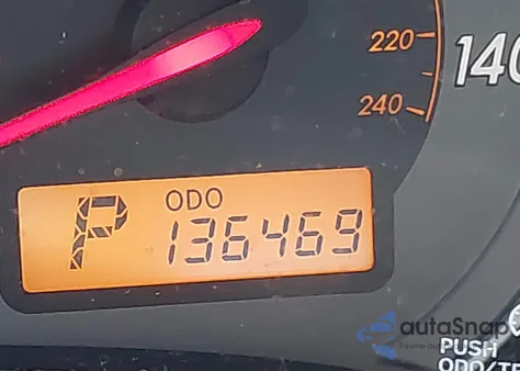 2010 Toyota Corolla S z USA, uszkodzony, nr VIN 2T1BU4EE8AC473371